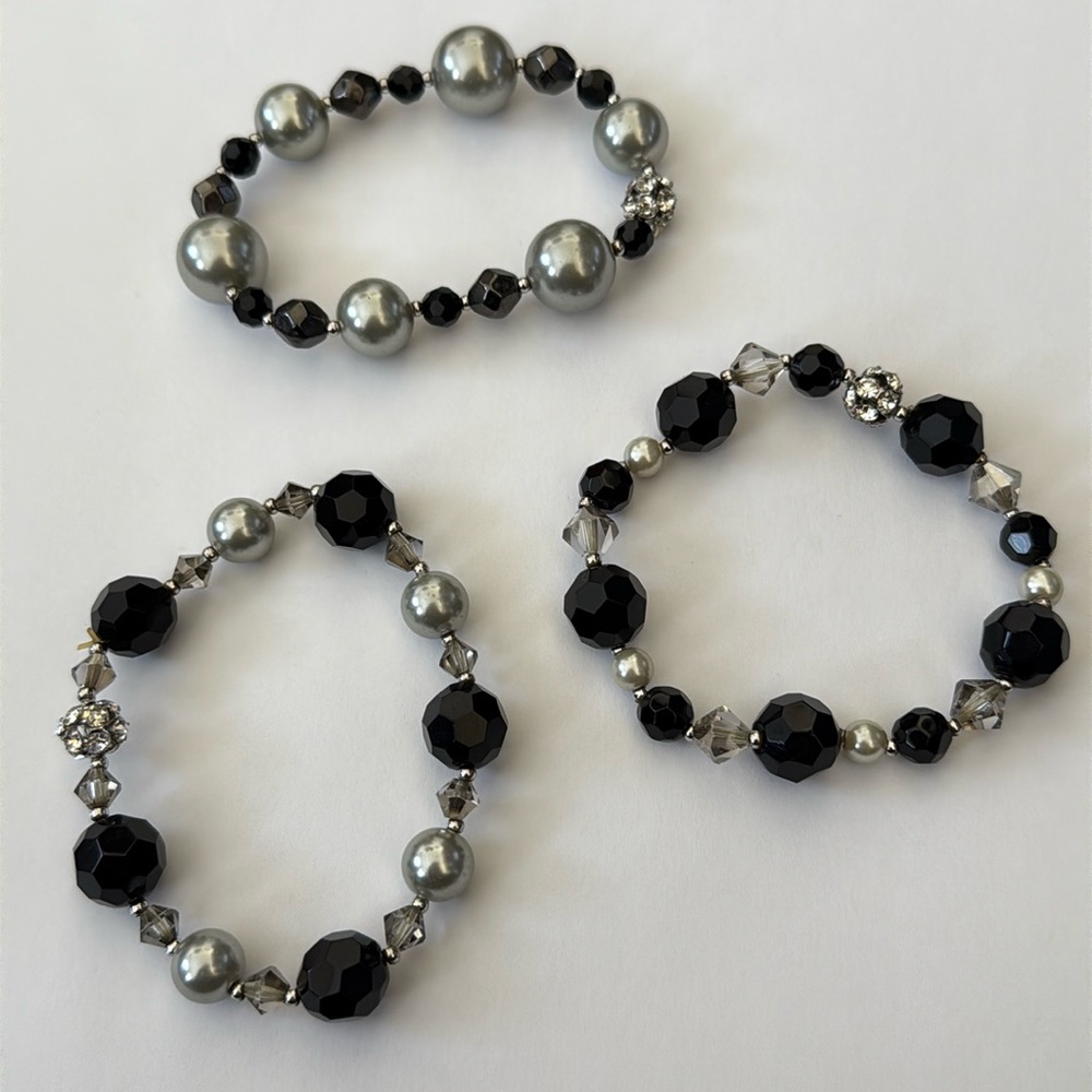 Vintage White House Black Market Black Pearl Crystal Stretch Bracelet Stack Trio